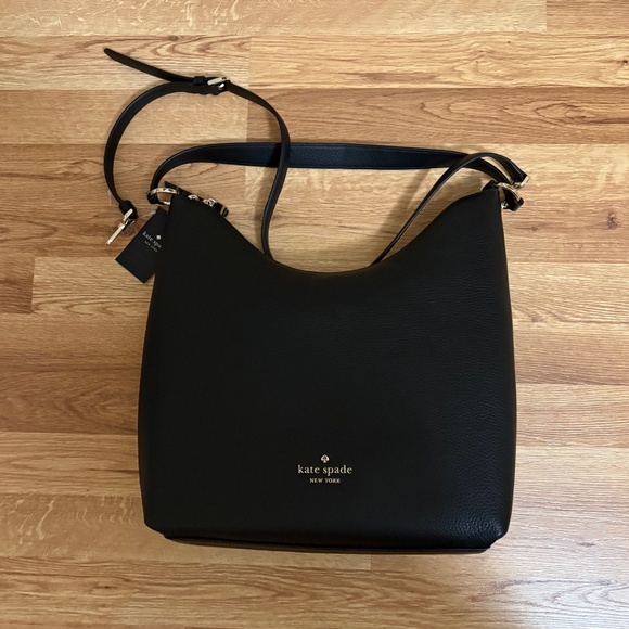 kate spade Handbags - Kate Spade Women’s Zippy Pebbled Leather Shoulder Bag